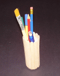 Stifthalter aus Holzstäbchen basteln